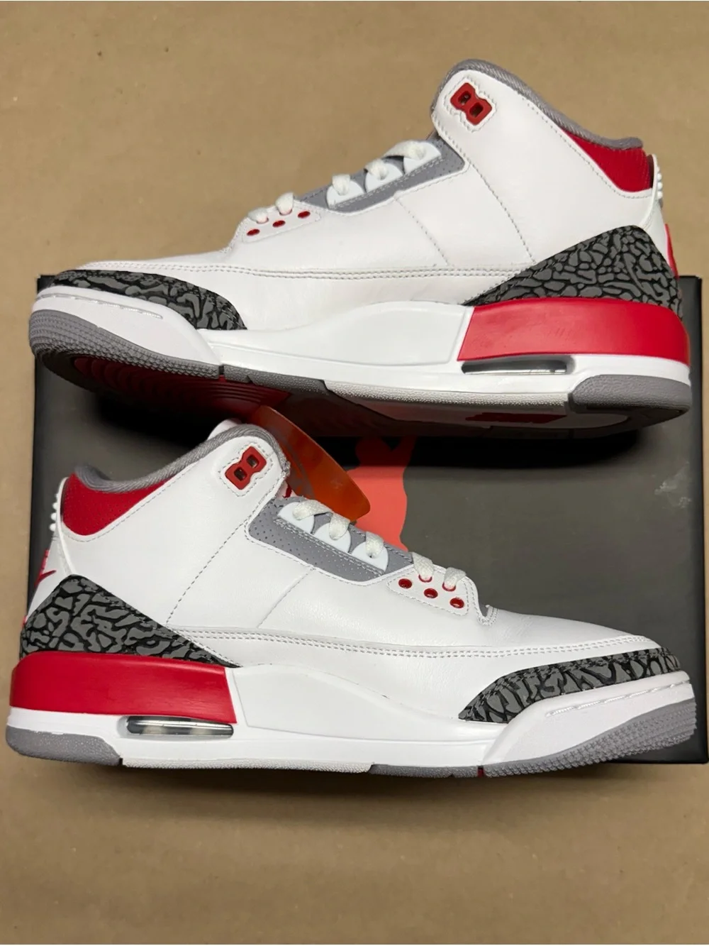 Nike Air Jordan 3 Retro Fire Red 2022 Men’s sz 9.5 Basketball shoes Rare!
